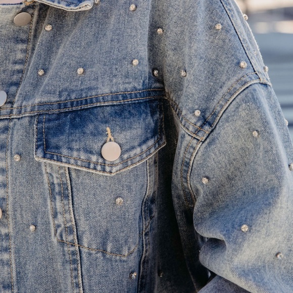 KEEP ON SHINING RHINESTONE EMBELLISHED DENIM JACKET - Picture 5 of 9